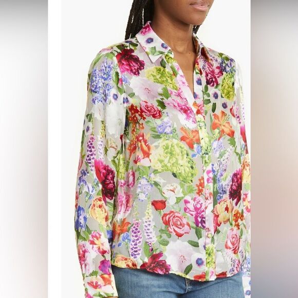 Eloise Floral Print Viscose & Silk Blouse
Alice + Olivia - Picture 4 of 9